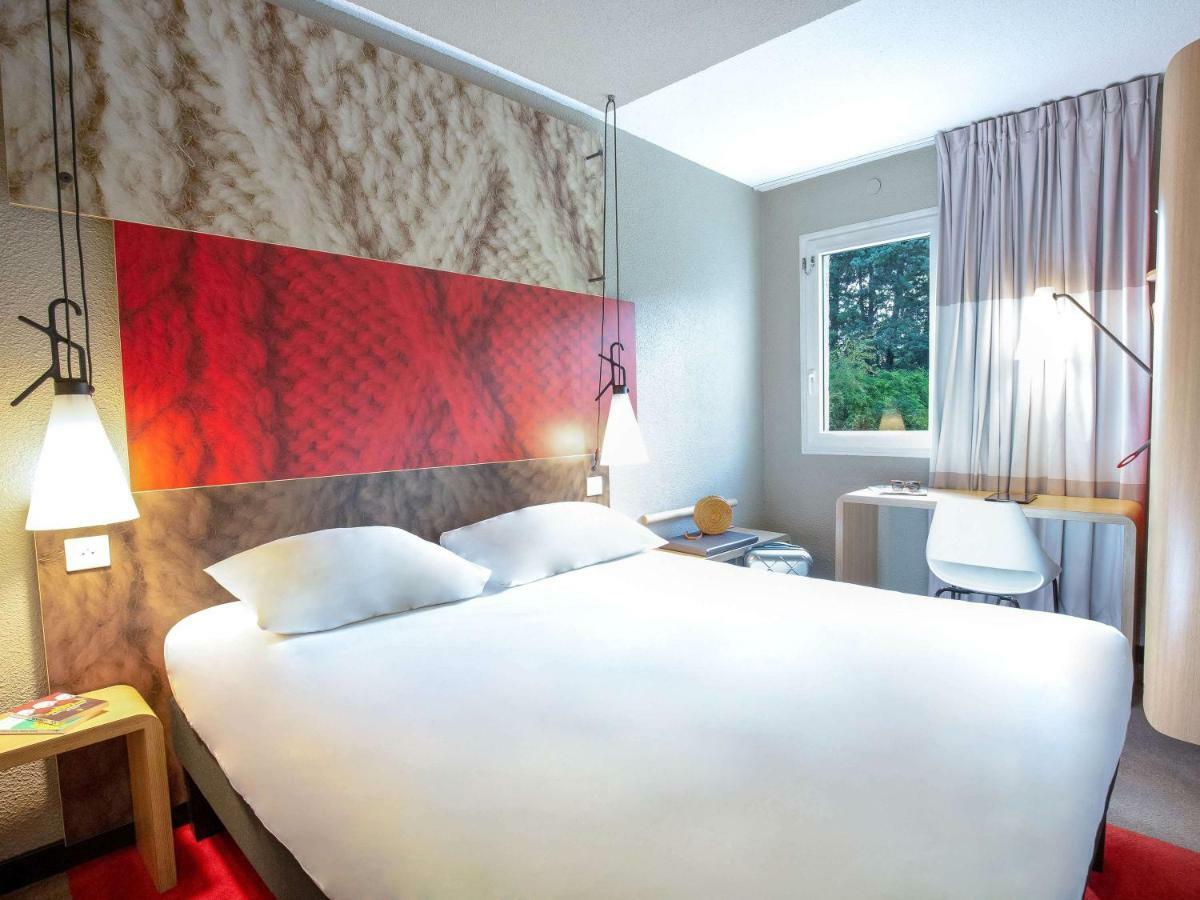 Ibis Brignoles Provence Verte Exterior photo